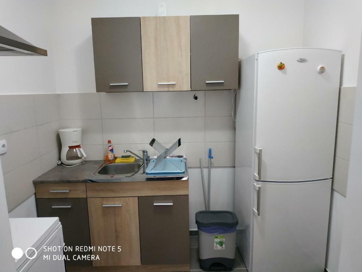 Apartment Jelena Zrenjanin Luaran gambar